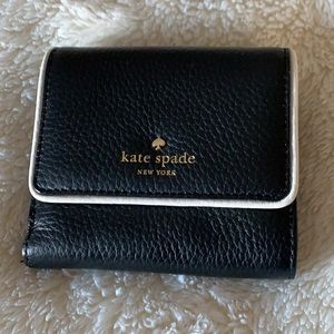 Kate Spade black pebble leather wallet